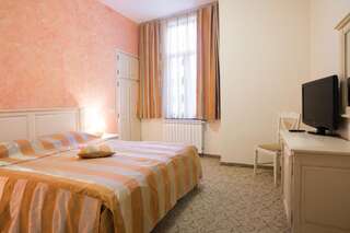 Отель Hotel Bucegi Синая Люкс с 1 спальней-5